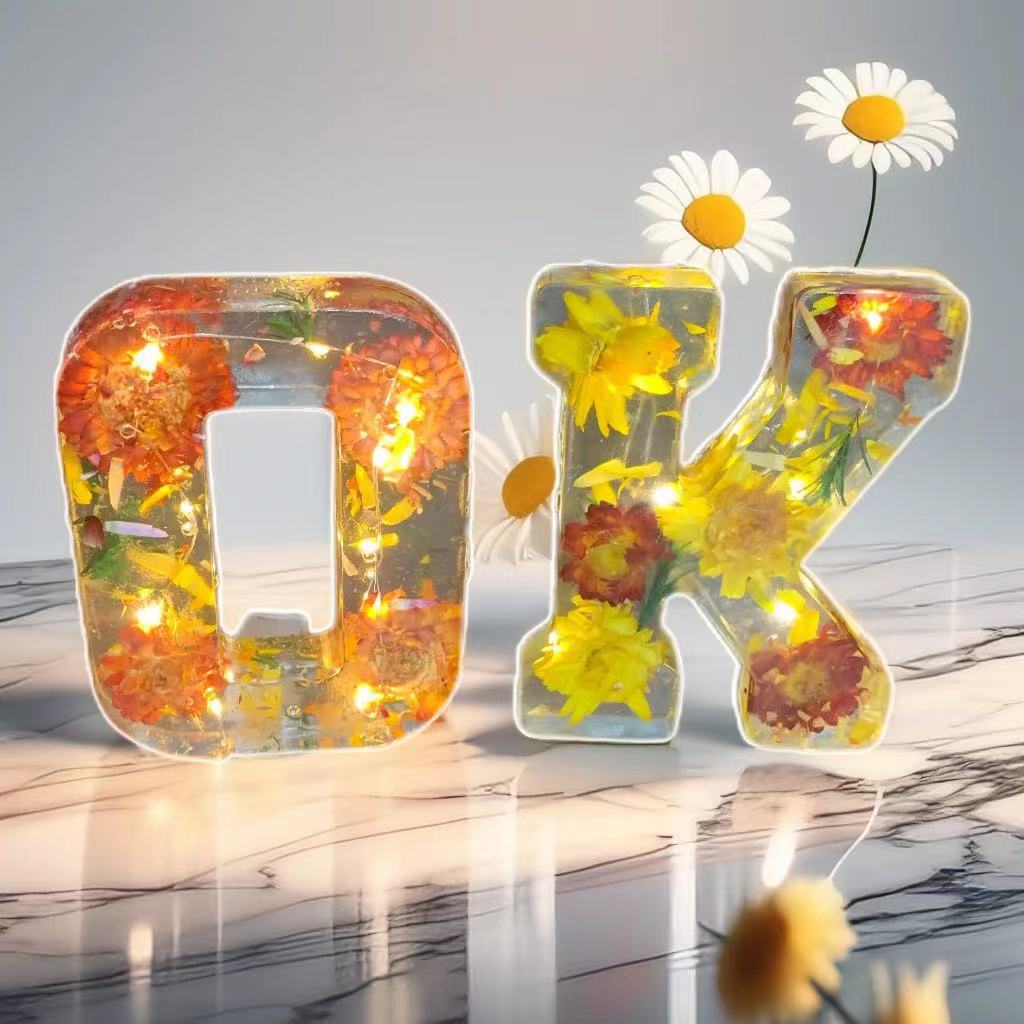 BUY 2 FREE SHIPPING🌸Floral Resin Night Light